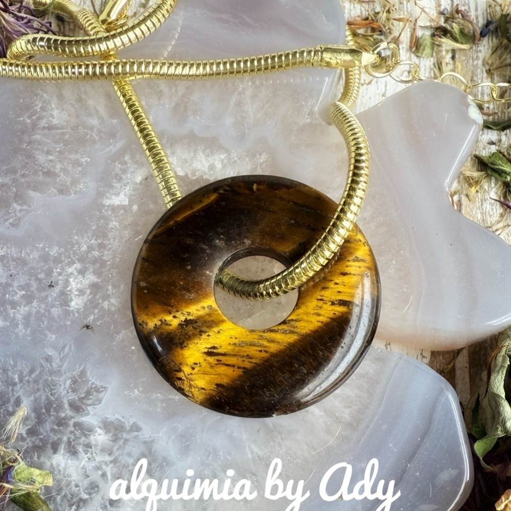 Gold chunky snake chain necklace tigers eye big pendant